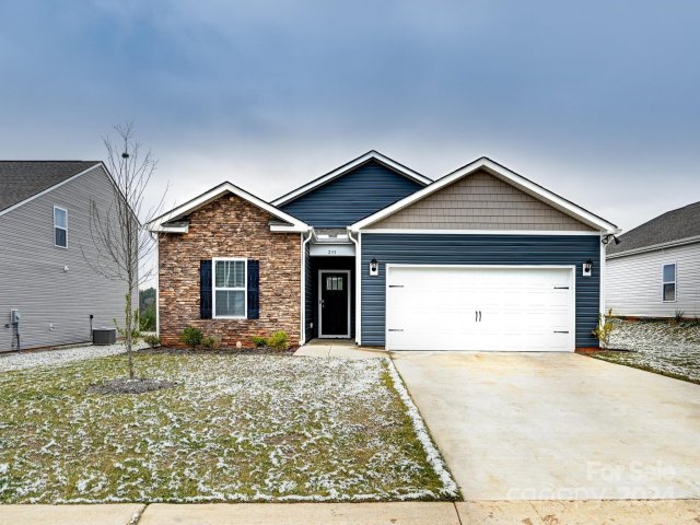 235 Ridgeview Lane sold home in Hickory Ridge, Mars Hill, NC
