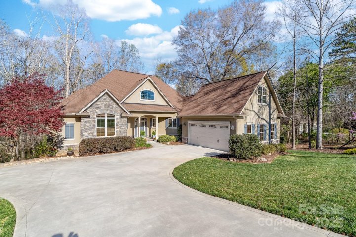 404 Yorkfield Drive sold home in Johnsfield, Shelby, NC