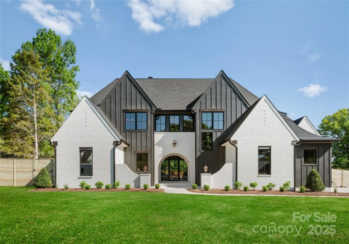 20400 Rainbow Circle sold home in Biscayne Park, Cornelius, NC