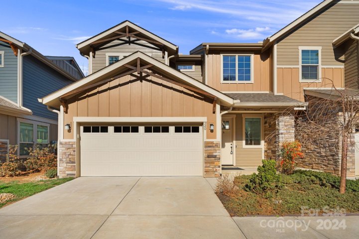 520 Sweet Birch Park Lane sold home in Sweet Birch Commons, Black Mountain, NC