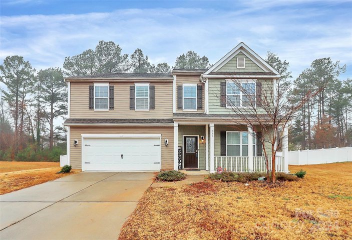 416 Wheat Field Drive sold home in Meadow Brook Estates, Mount Holly, NC