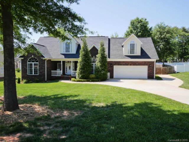 1524 Garrett Landen Drive sold home in Garretts Landing, Clover, SC
