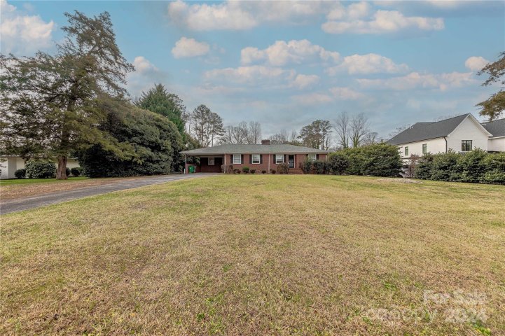 4620 Sharon View Road sold home in Town And Country Estates, Charlotte, NC