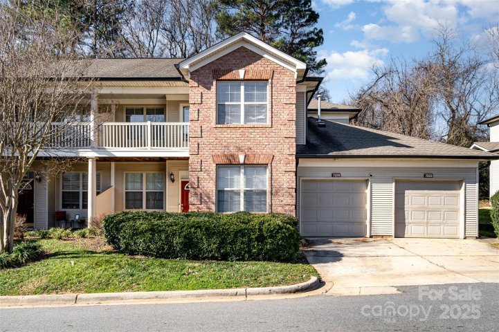7333 Michaels Landing Drive sold home in Michaels Landing, Charlotte, NC