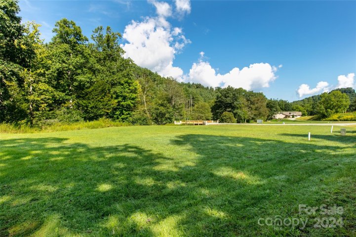 0000 Tumbling Falls Drive 9 sold home in The River at Shining Rock, Canton, NC