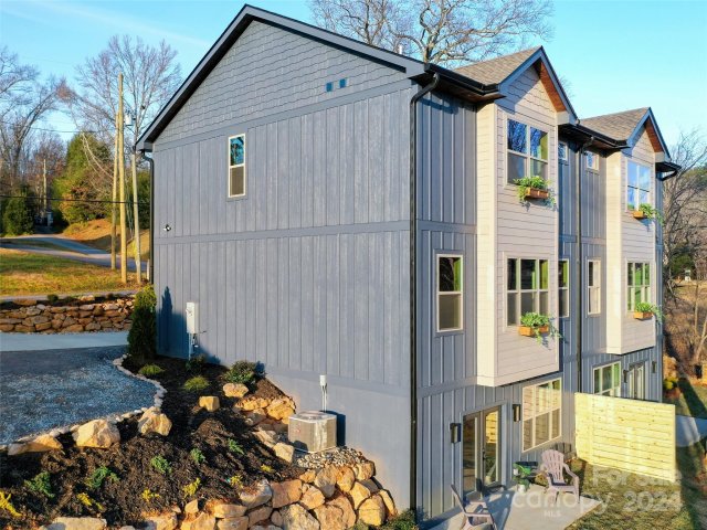 282 County Road sold home in Lake Junaluska Assembly, Waynesville, NC