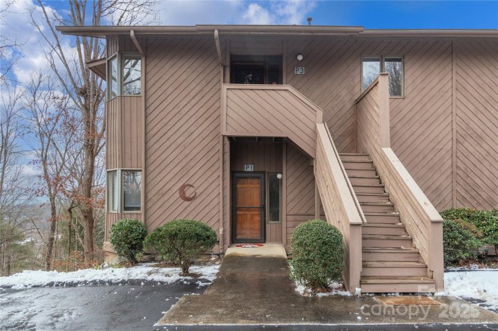 305 Piney Mountain Drive P1 sold home in Pine Cliff Condominiums, Asheville, NC