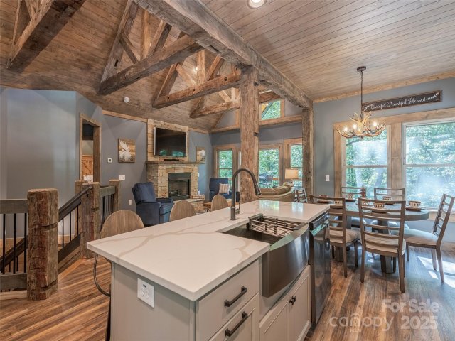 1581 Campbell Creek Road sold home in Fisher Ridge, Maggie Valley, NC