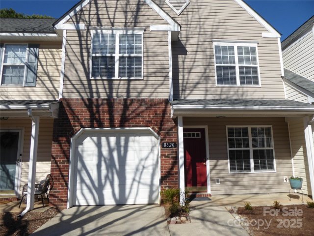 8620 Robinson Forest Drive sold home in Tyler Woods, Charlotte, NC