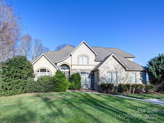 A home in High Vista Falls, Mills River
