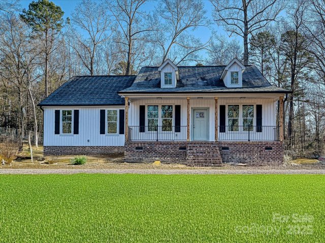 1182 Melrose Drive sold home in Monterey Hills, Rock Hill, SC