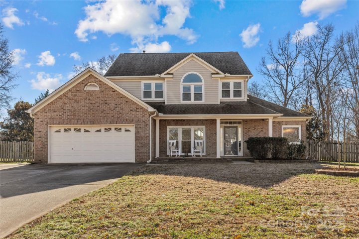 10102 Grimsby Court sold home in Cambridge Grove, Huntersville, NC