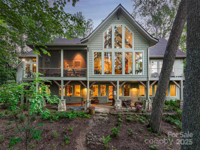 Homes in Biltmore Lake, Biltmore Lake