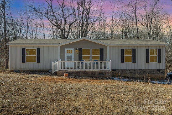616 Lhasa Apso Lane sold home in Plank Estates, Iron Station, NC