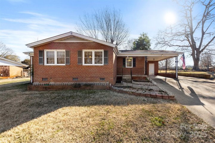3017 Poplar Circle sold home in Brittain Village, Shelby, NC