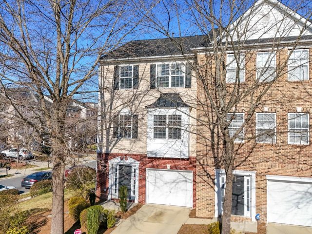9893 Walkers Glen Drive sold home in Walkers Glen, Concord, NC