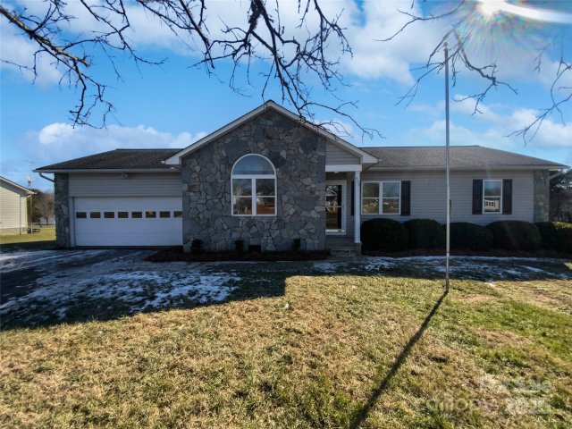 495 Drumstand Road sold home in Meadowridge Place, Stony Point, NC