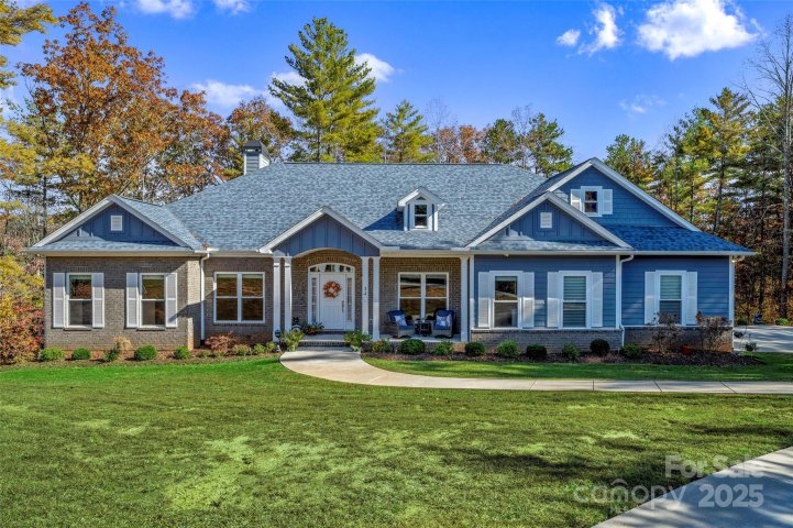 34 Grizzly Drive sold home in The Ridge, Leicester, NC