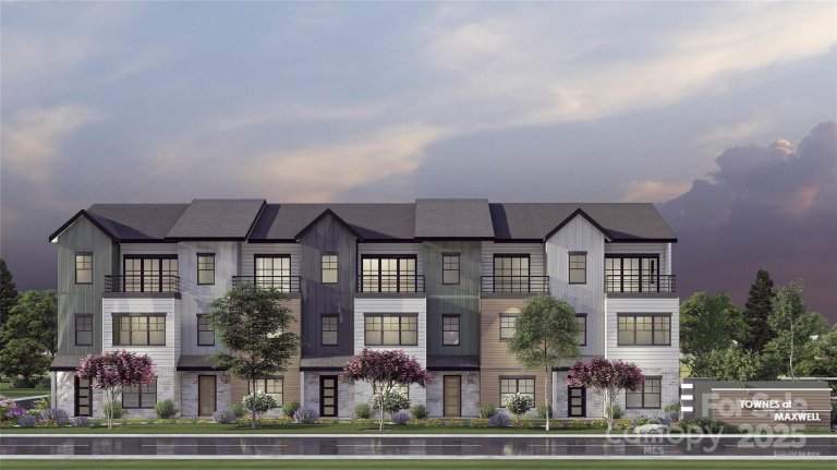 718 Falling Oak Alley sold home in Townes at Maxwell, Huntersville, NC