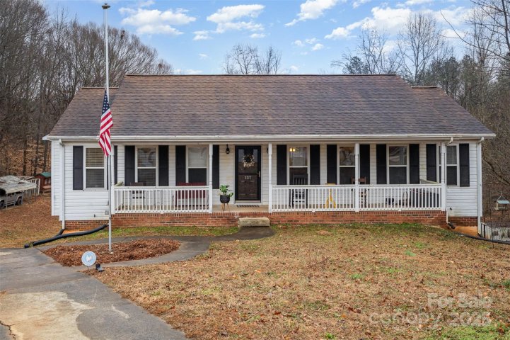 127 Halifax Court sold home in Keltic Meadows, Gastonia, NC