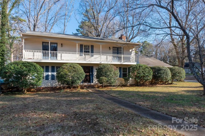 7100 Leesburg Road sold home in Ravenwood, Charlotte, NC