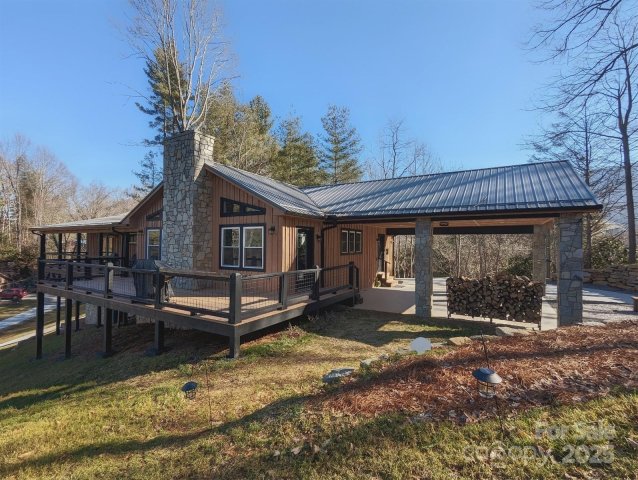 600 Pinewood Drive pending home in Pine Wood Heights, Waynesville, NC
