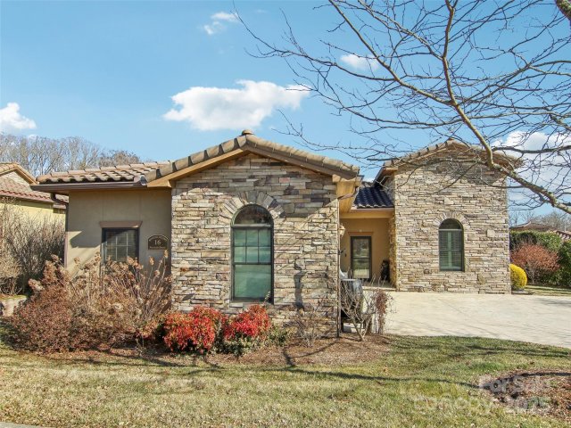 16 Pacifico Drive sold home in Bonito Ocaso in Crowell Farms, Asheville, NC