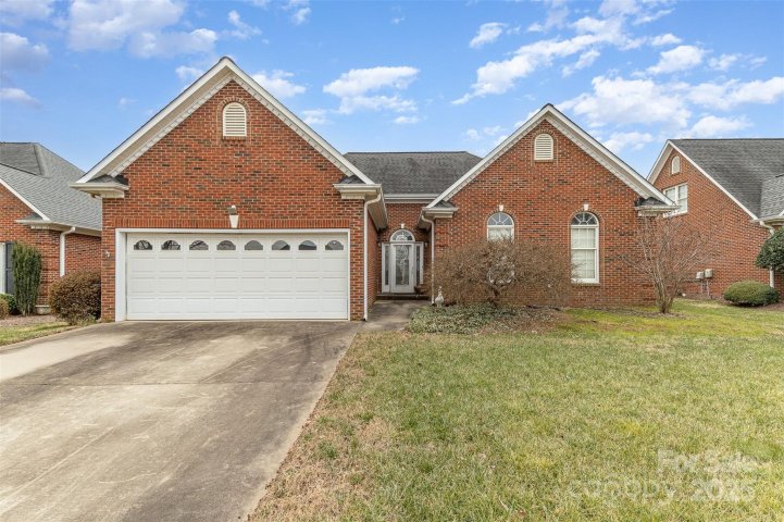 2134 Pinefield Court sold home in Waterford Place, Gastonia, NC