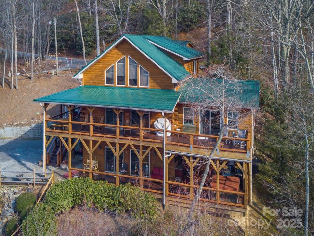 1338 Forest Drive sold home in Maggie Overlook, Maggie Valley, NC