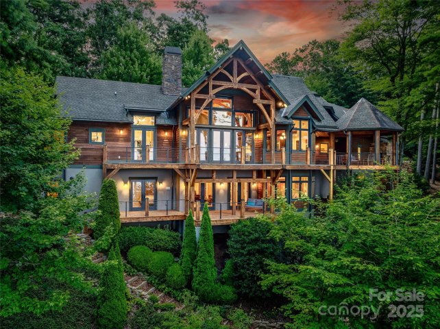 33 41 Franklin Trace sold home in Town Mountain Preserve, Asheville, NC