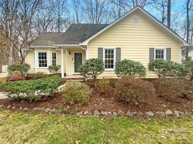 3709 Sandberry Drive sold home in Old Hickory, Waxhaw, NC