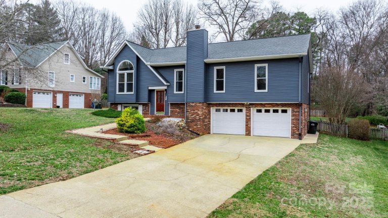 327 31st Avenue Court sold home in Meadow Creek, Hickory, NC