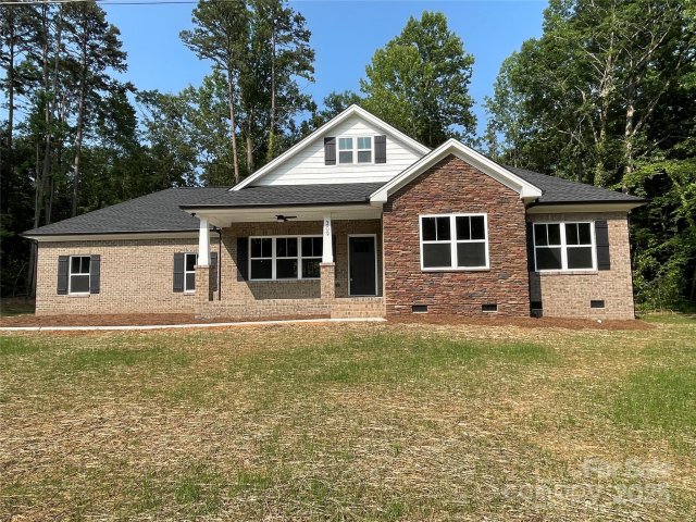 309 General As Johnston Street sold home in Stonewall Jackson Park, Stanley, NC