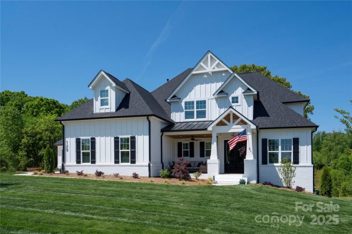 129 Ryleigh Dan Place sold home in Davidson Pond, Mooresville, NC