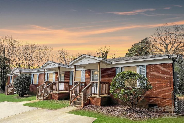 2517 Hemphill Street sold home in Carr Heights, Charlotte, NC