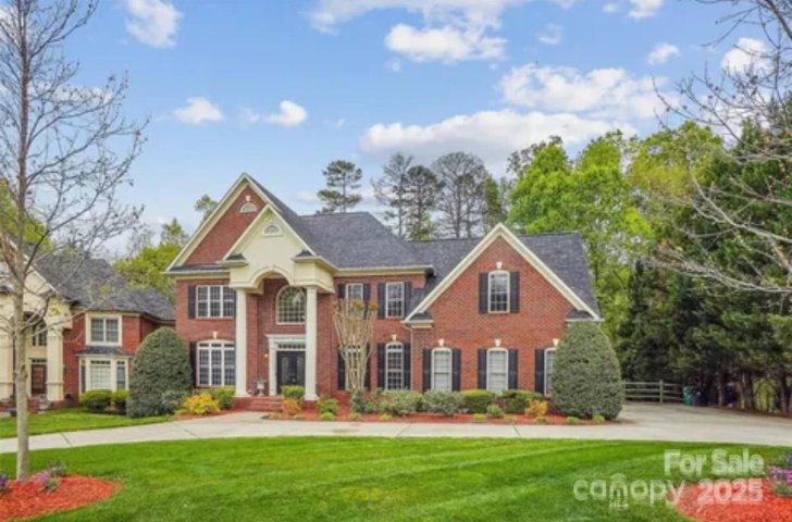 12011 Olden Court sold home in Lexington, Charlotte, NC
