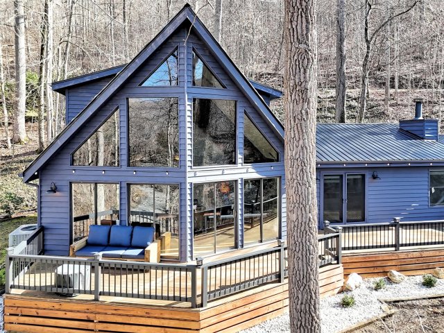 460 Henry Dingus Way sold home in Campbell Woods, Maggie Valley, NC