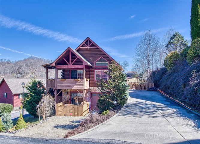 87 Appalachian Trail sold home in Appalachian Village, Maggie Valley, NC