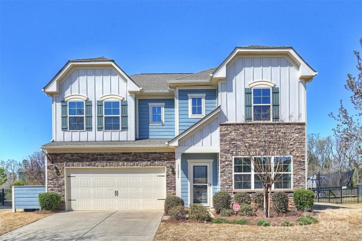 11206 Grenfell Avenue sold home in Arrington, Huntersville, NC