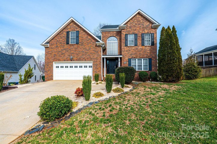 2622 Rolling Ridge Drive sold home in Old River Falls, Hickory, NC
