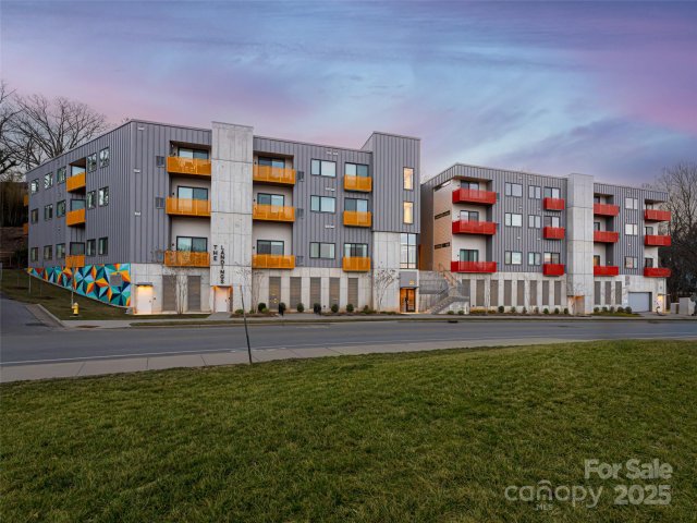 68 Craven Street Unit 202 sold home in The Landings, Asheville, NC