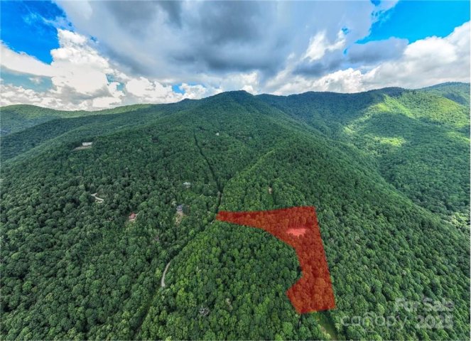 99999 Parris Branch Road active home in Sylva Vista Development, Sylva, NC