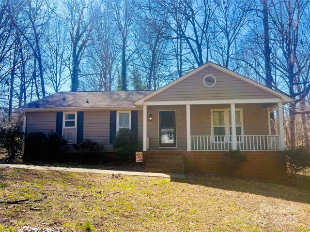105 Old Bridge Court sold home in Saddlewood, Gastonia, NC