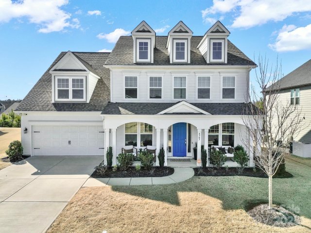 4707 Kingswood Drive sold home in The Overlook At Barber Rock, Fort Mill, SC