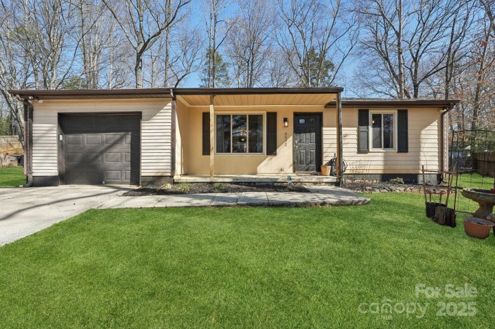 8432 Othello Place sold home in Birnam Woods, Charlotte, NC
