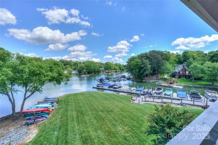 107 Pier 33 Drive 103 sold home in Pier 33, Mooresville, NC
