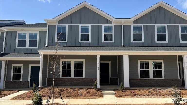 114 Ciara Place pending home in Crossrail, Mooresville, NC