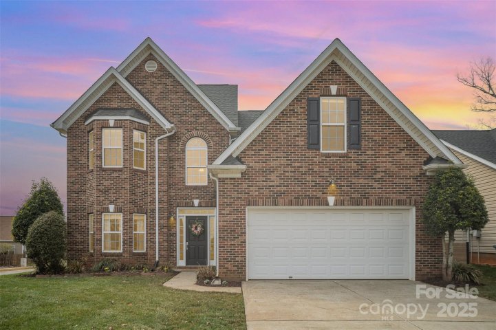 8603 Ridgeline Lane sold home in Hampton Place, Charlotte, NC