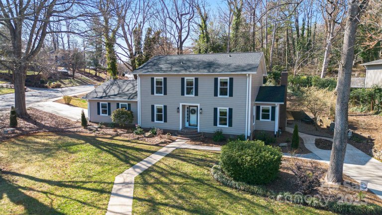 1221 20th Avenue sold home in Lakeland Park, Hickory, NC