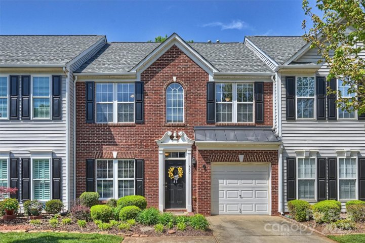 530 Pate Drive sold home in Fairway Townes, Fort Mill, SC